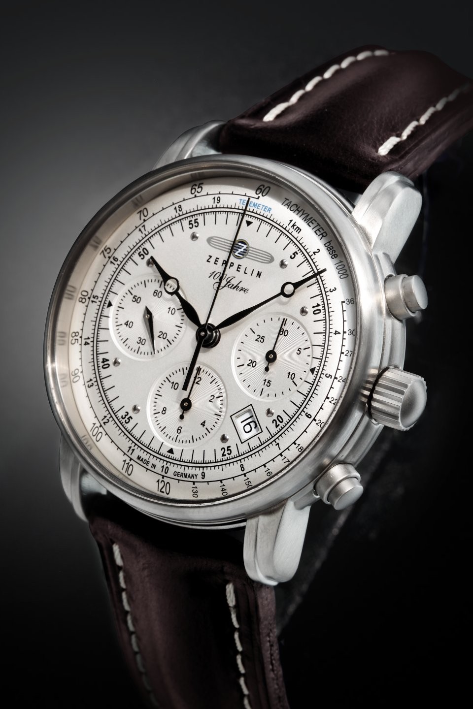 ZEPPELIN Herrenuhr "100 Jahre Zeppelin, Ed. 1" 8618-1 ZEPPELIN Herrenuhr "100 Jahre Zeppelin, Ed. 1" 8618-1